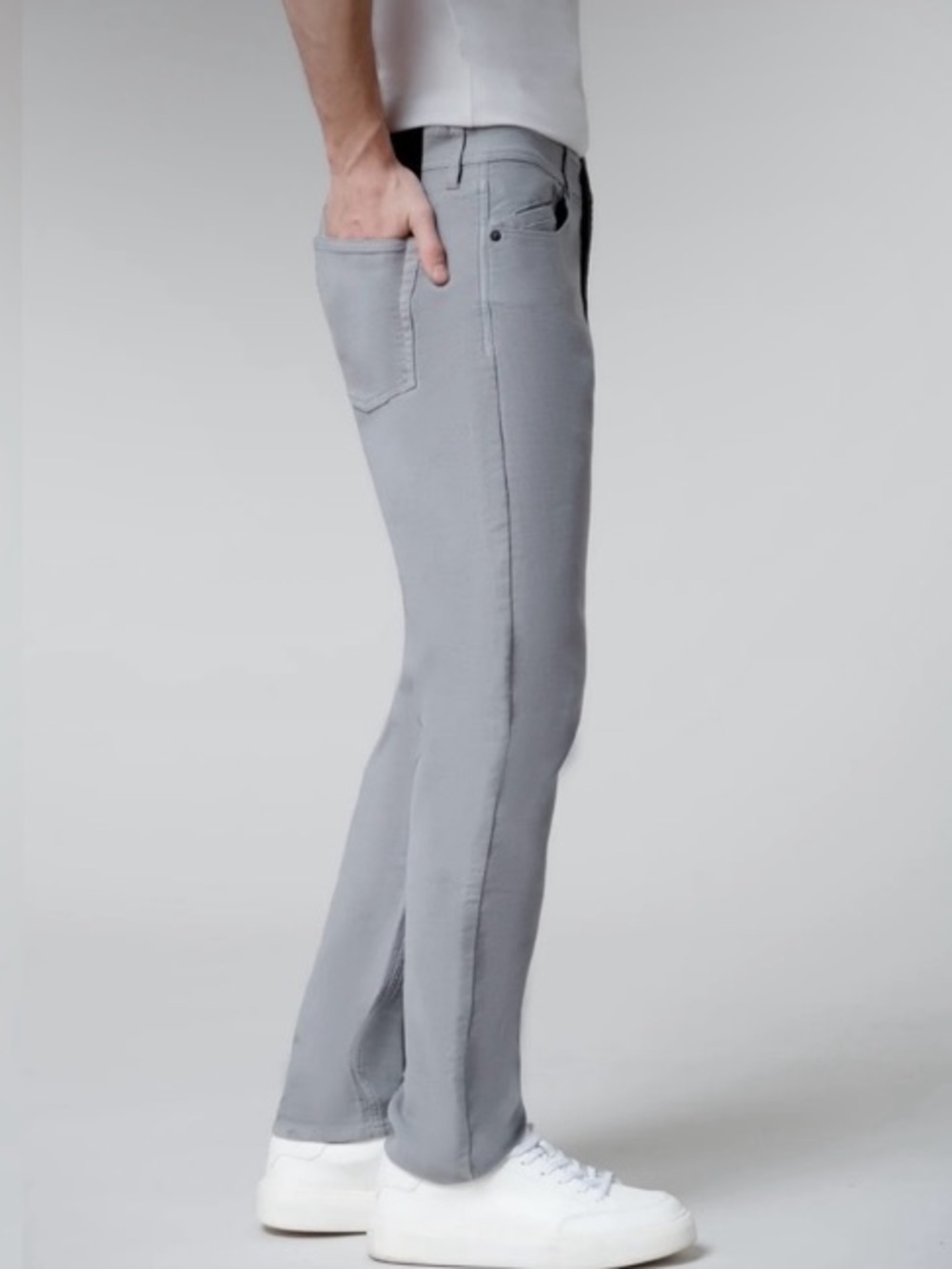 BLANKNYC  Wooster Men's Slim Fit Jeans in Light Gray